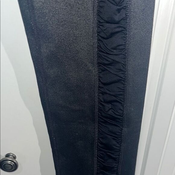 Lululemon City Pulse Pant Size 6 - Picture 9 of 13